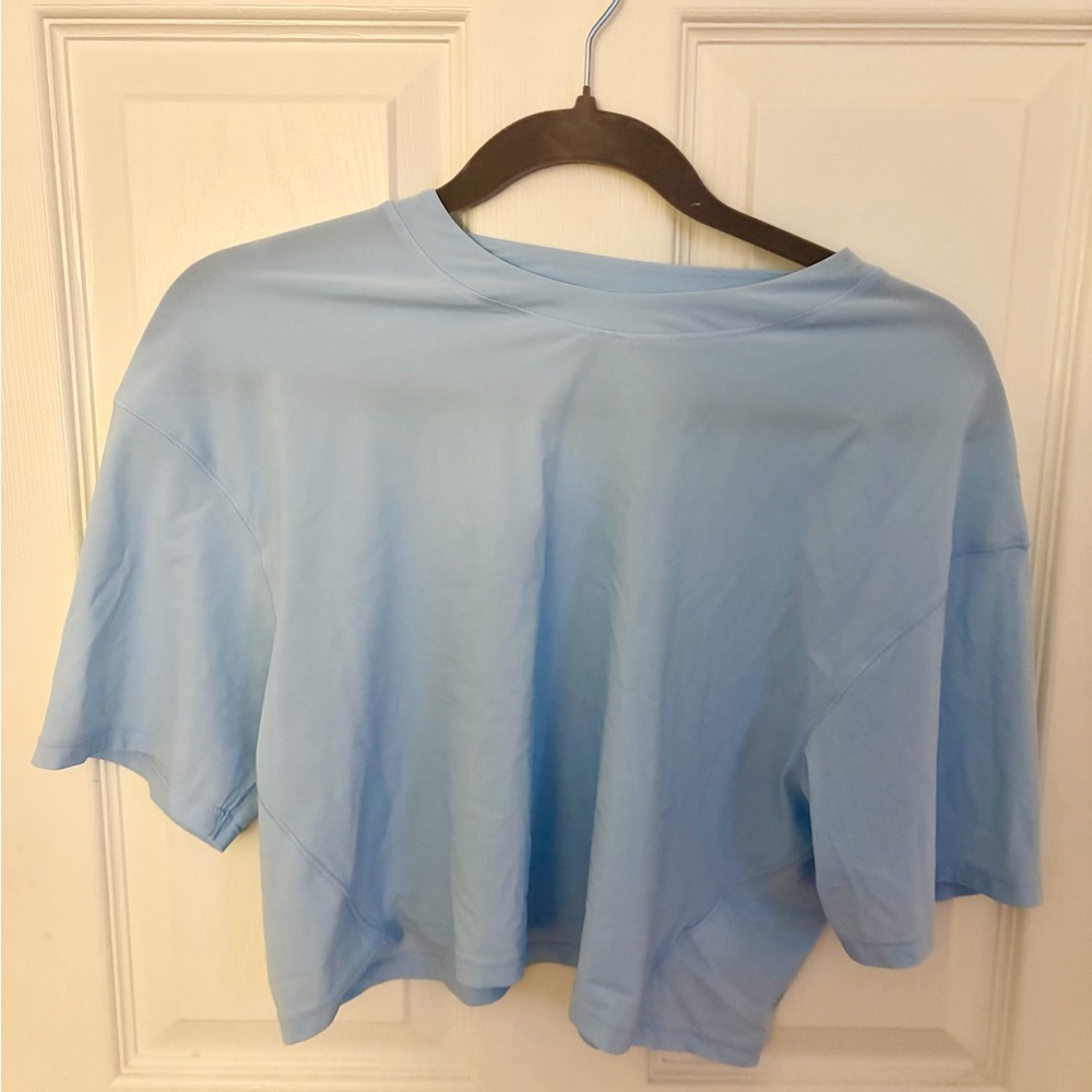 Athleta crop workout tee